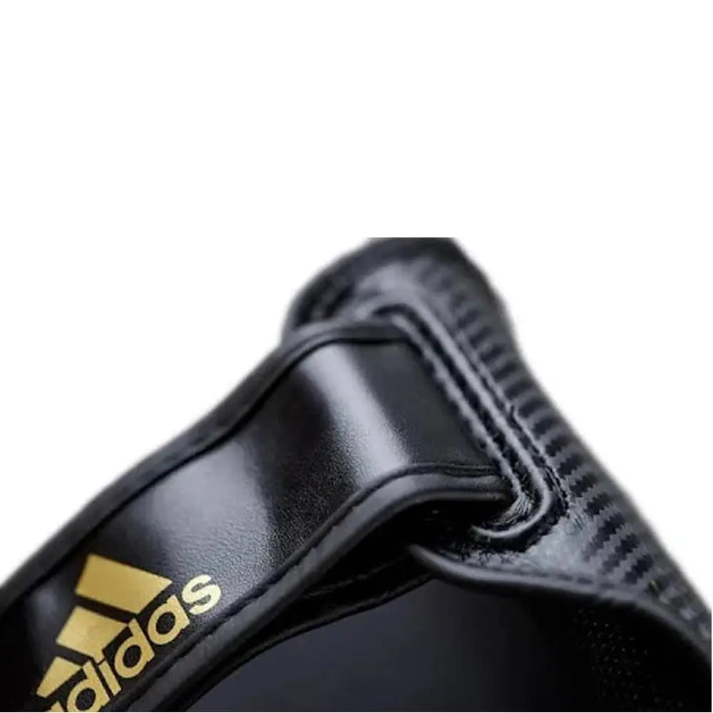 Paratibia e Calzare imbottiti Adidas PRO Paratibiapiede Kick Boxing Muay Thai MMA Dettaglio - Punto Fitness Potenza