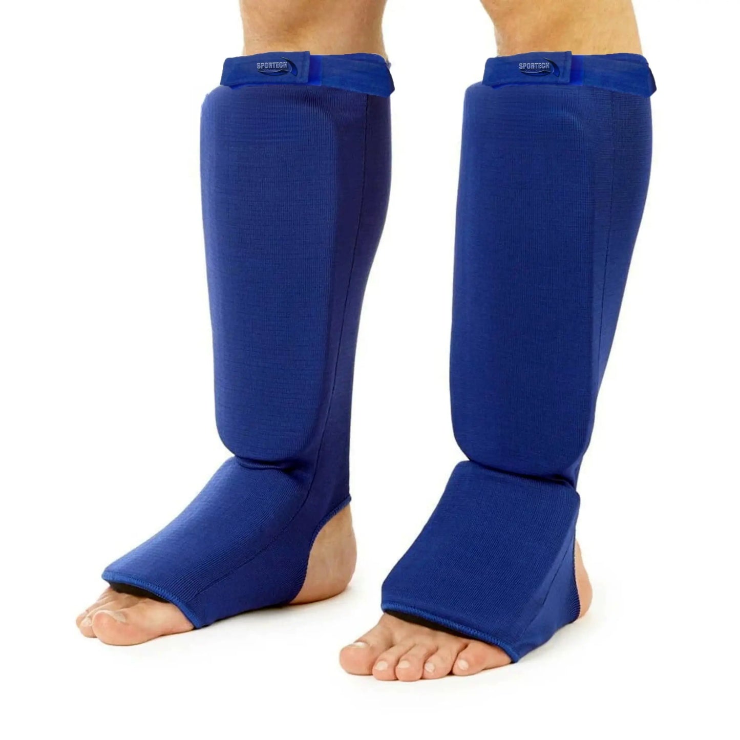 Paratibiapiede imbottito Sportech paratibia e parapiede imbottiti Arti Marziali Muay Thai Kickboxing Karate Colore Blu indossato - Punto Fitness Potenza
