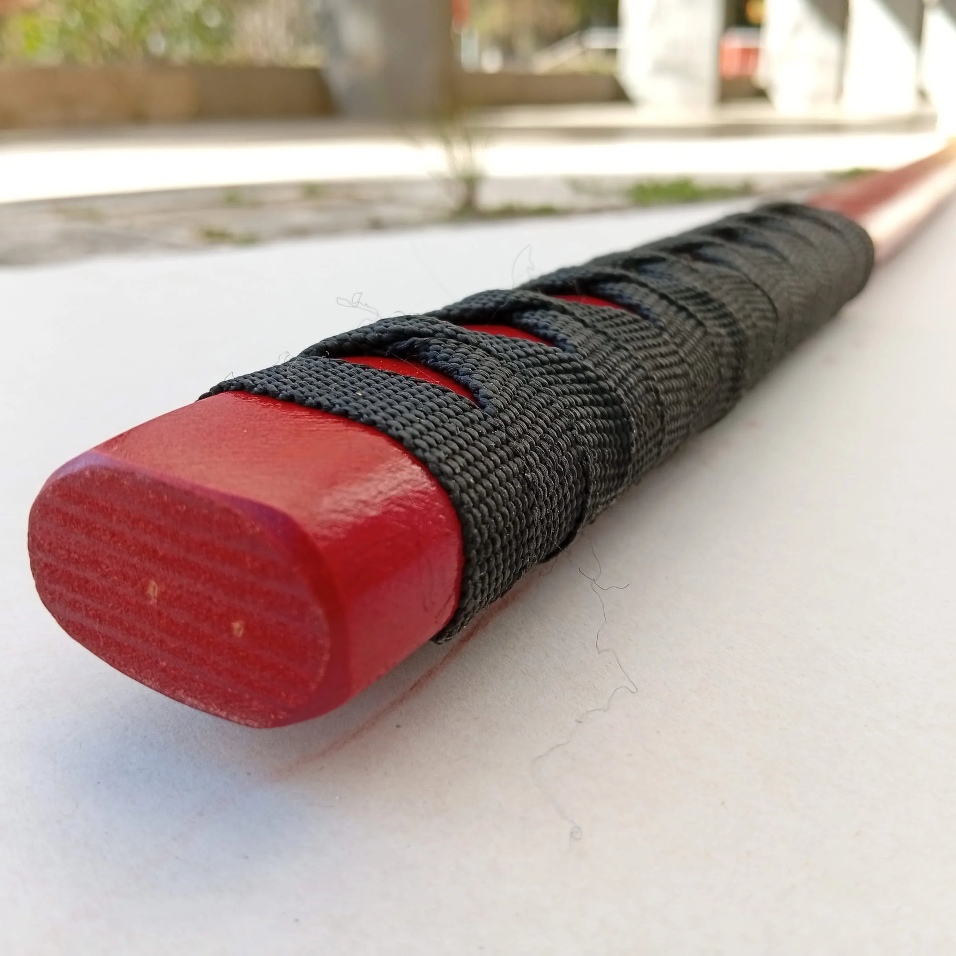 Sportech Italia - Bokken Suburito, Bokuto con Tsuba - Allenamento per Aikido, Iaido, Kobudo, Kendo, Kenjutsu dettaglio manico - Punto Fitness Arti Marziali