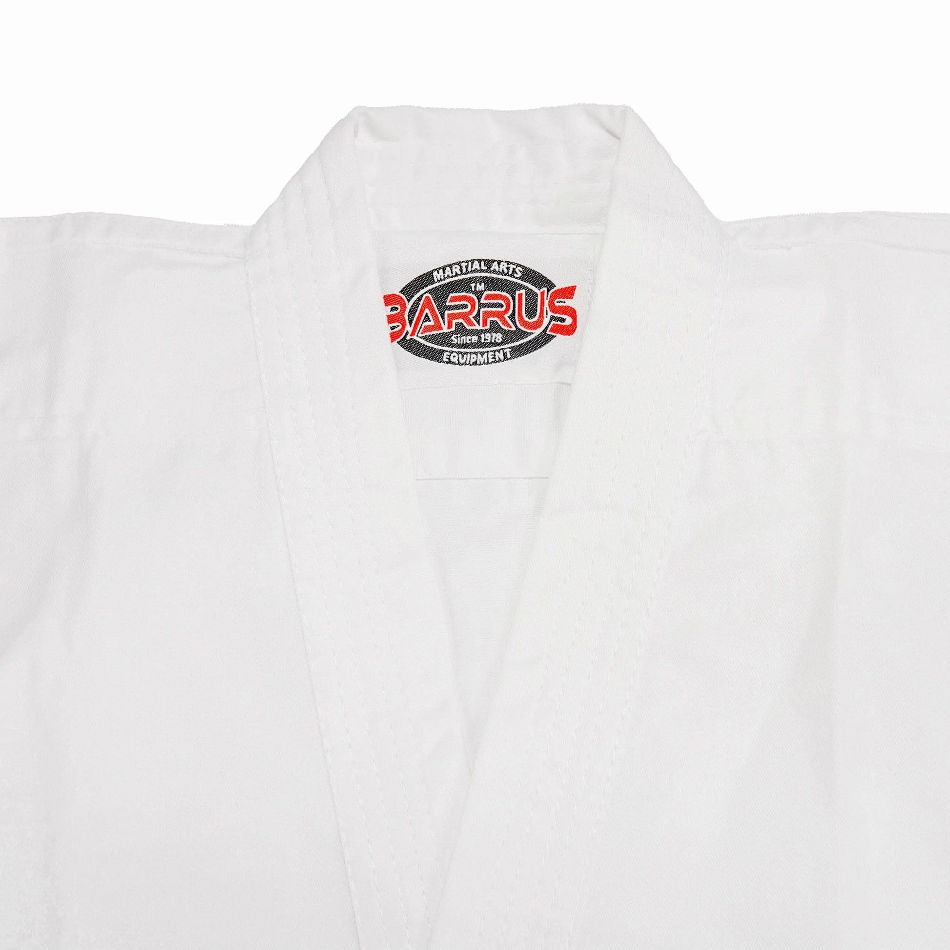 Divisa Karate Gi BARRUS Uniforme Karategi Kimono Arti Marziali dettaglio logo - Punto Fitness Potenza