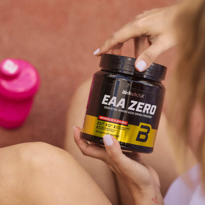 Biotech EAA ZERO aminoacidi essenziali in polvere 350g lifestyle - Punto Fitness Potenza
